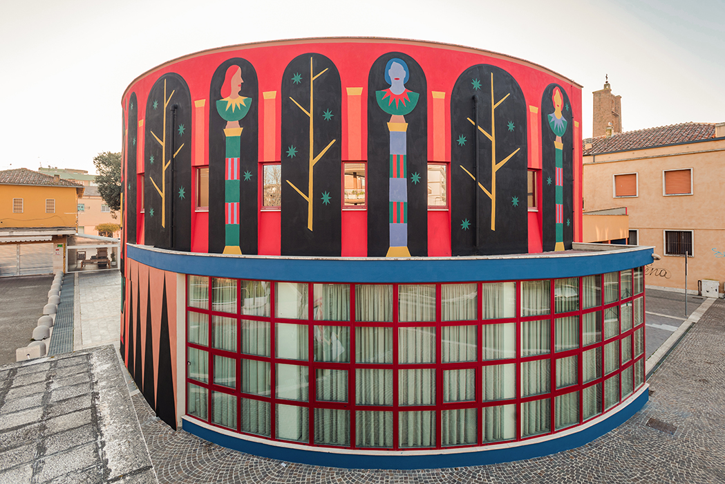Agostino Iacurci, L'antiporta, 2021, Credits: Andrea Pizzalis, Courtesy Fondazione Pastificio Cerere